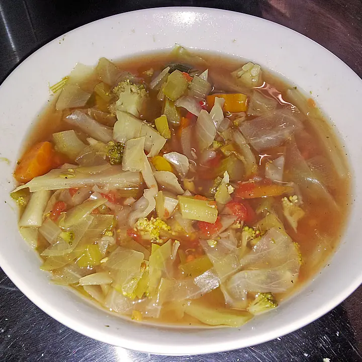Hähnchen-Kohlsuppe Zum Abnehmen