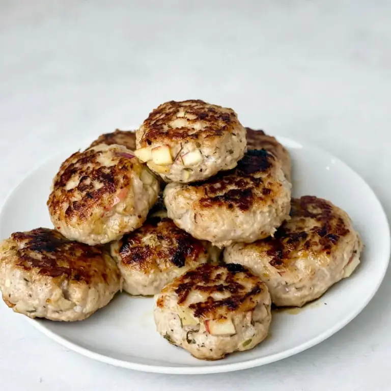 Restaurant-Reife Hähnchen-Apfel-Frühstücks-Patties